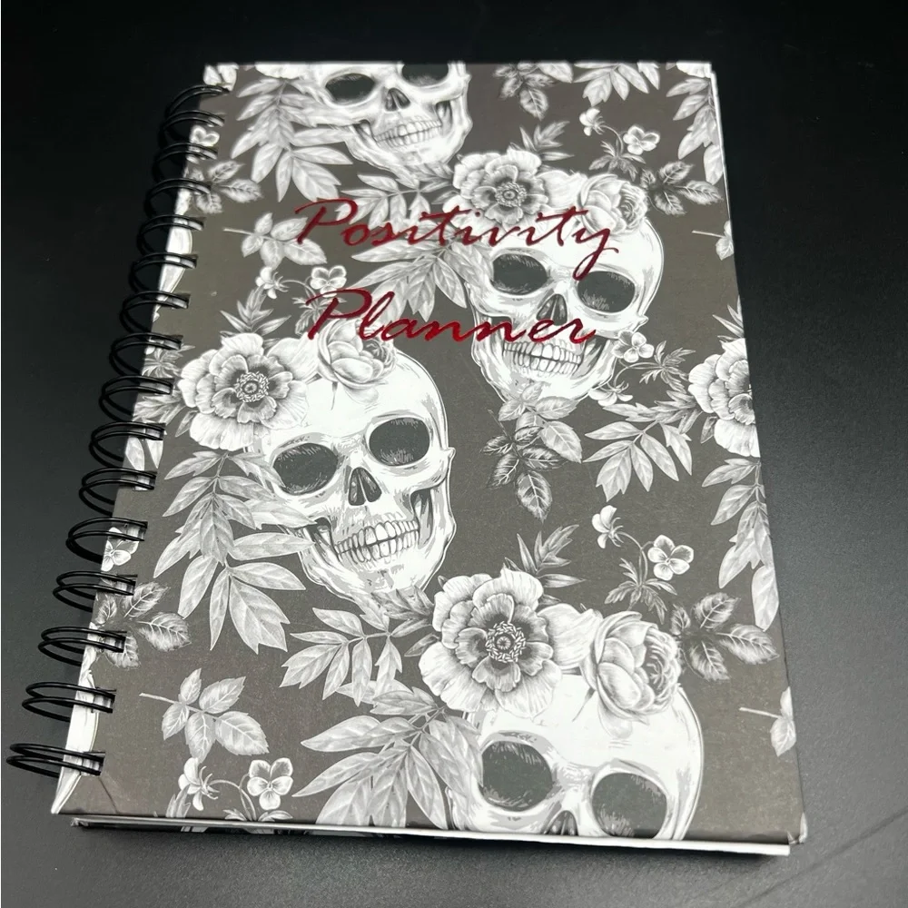 Black Skull & Roses Planer New